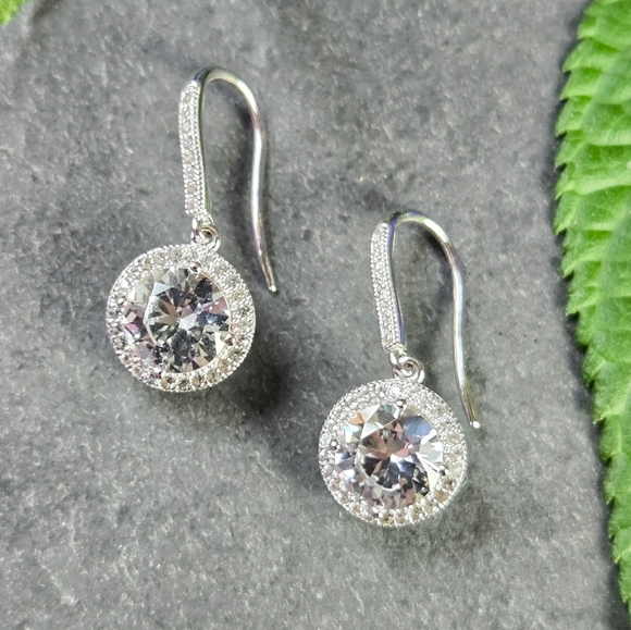 NEW Aurate White Gold Vermeil Sparkling Drop Earrings - Picture 4 of 7